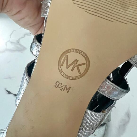 Michael Kors Shiloh Metallic Silver Snakeskin High Heel Sandals Size 9.5 - Picture 10 of 10